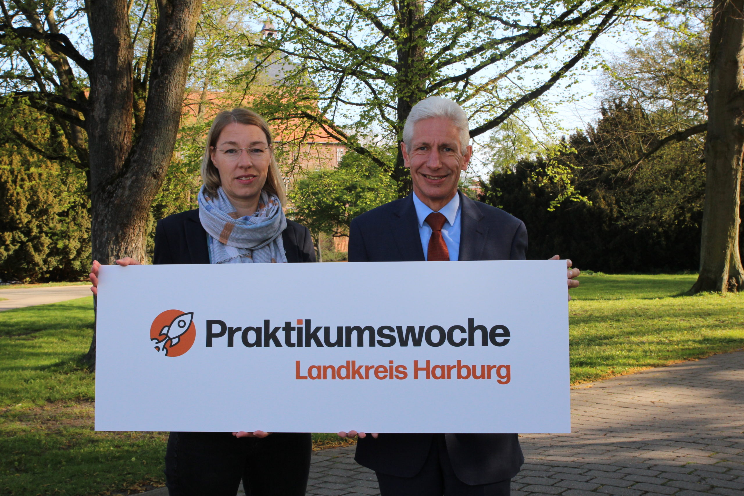 „5 Tage, 5 Berufe, 5 Unternehmen“ – Praktikumswoche im Landkreis Harburg